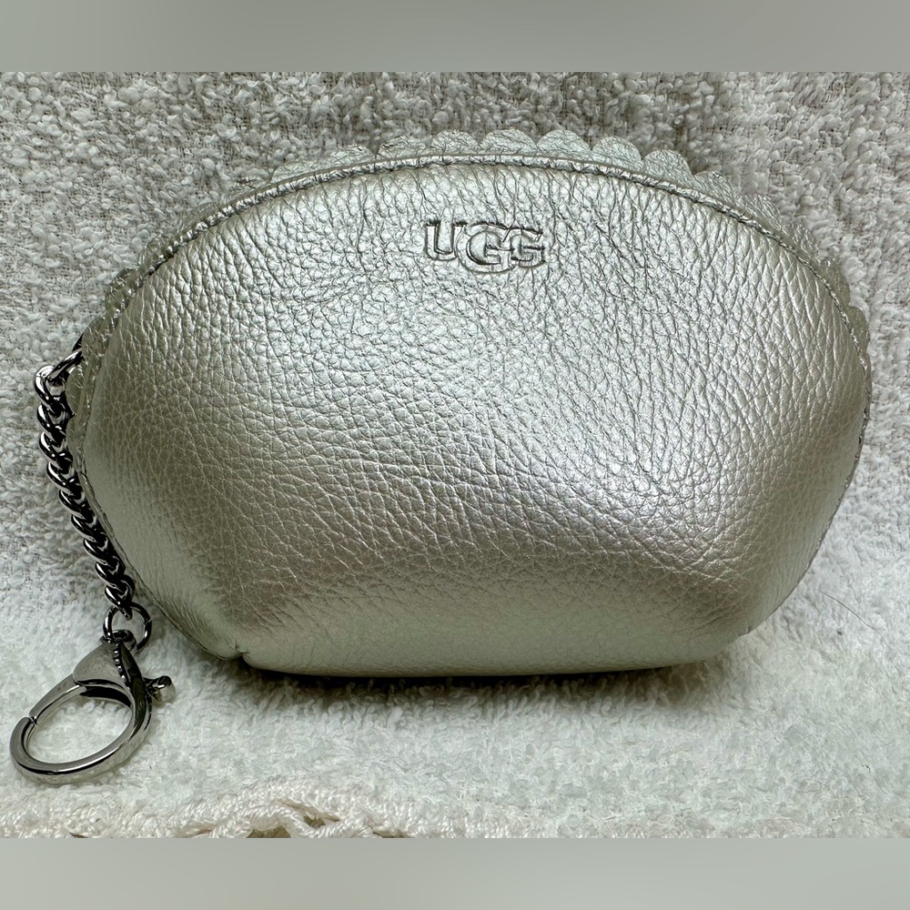 Ugg Silver Leather Clamshell pouch-New in Packages!